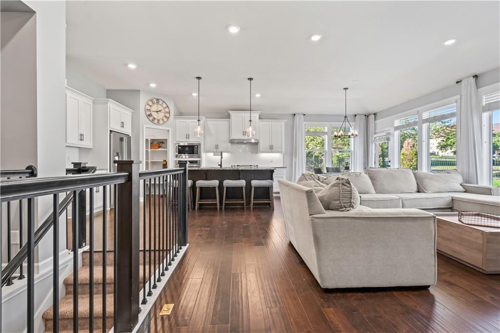 4400 SW Nautilus Place