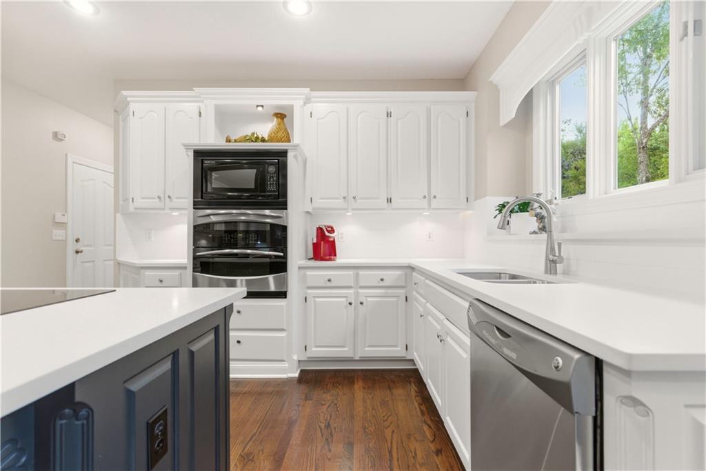 12302 W 139TH Terrace