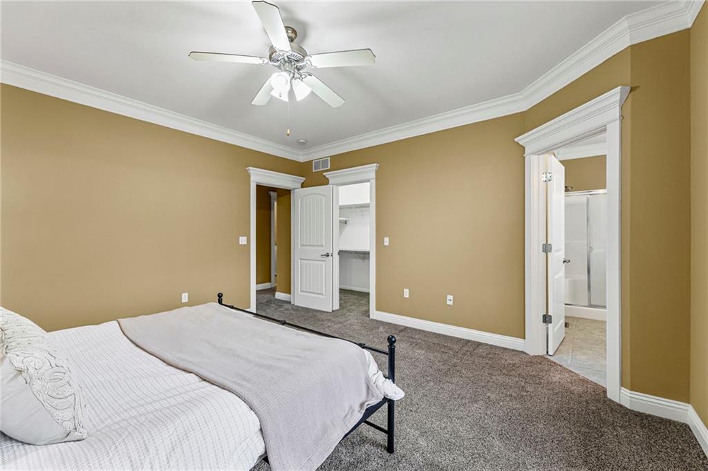 5245 Overland Drive Unit: D4