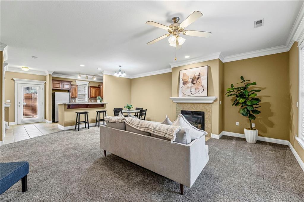 5245 Overland Drive Unit: D4