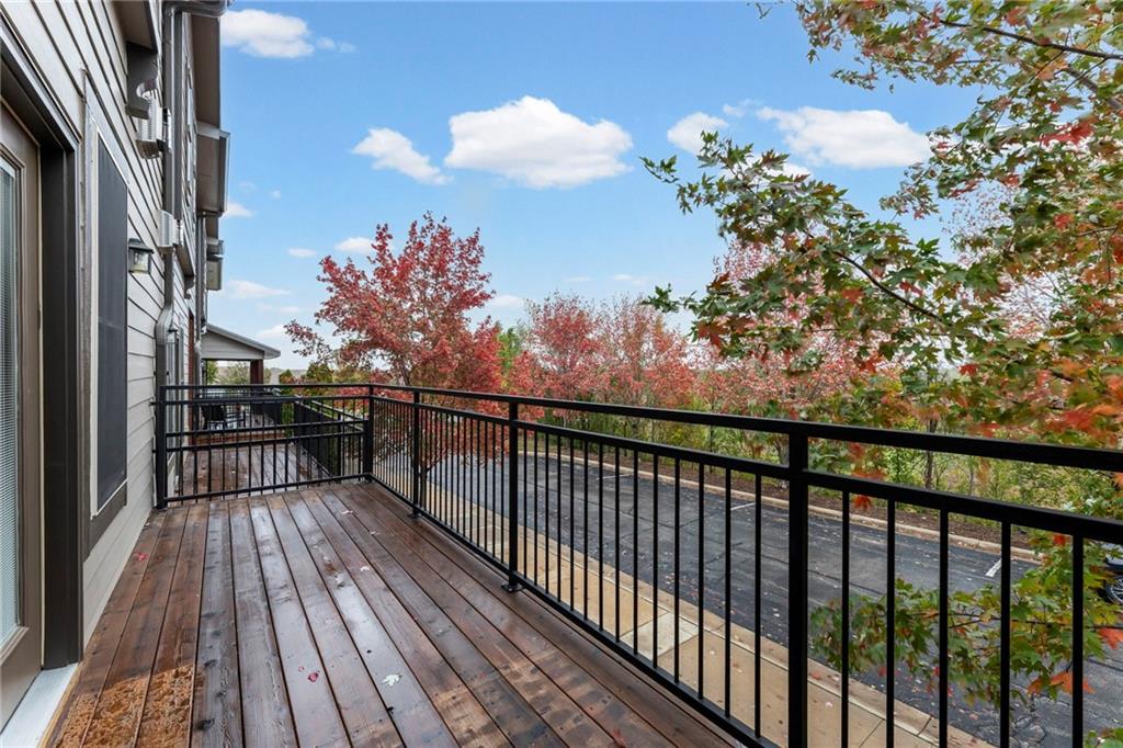 5245 Overland Drive Unit: D4