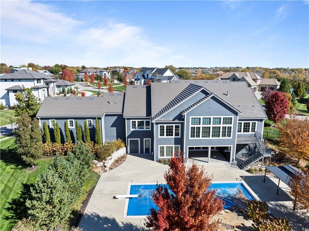 16520 Ballentine Street