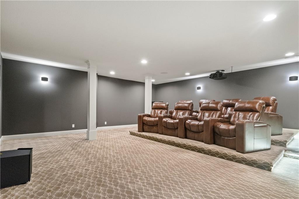 16520 Ballentine Street