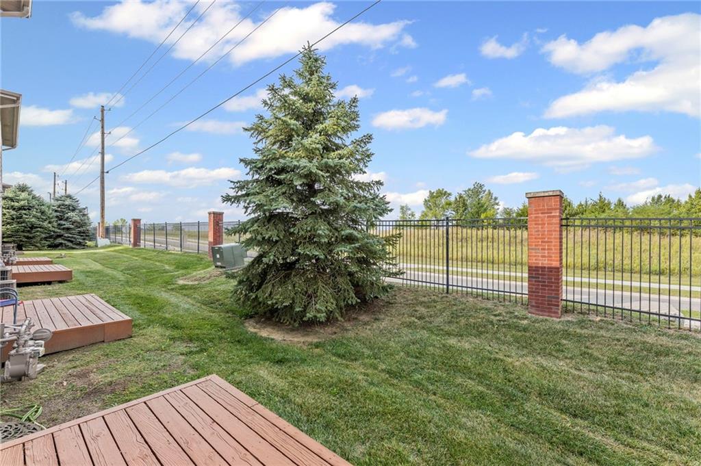 5245 Overland Drive Unit: A16