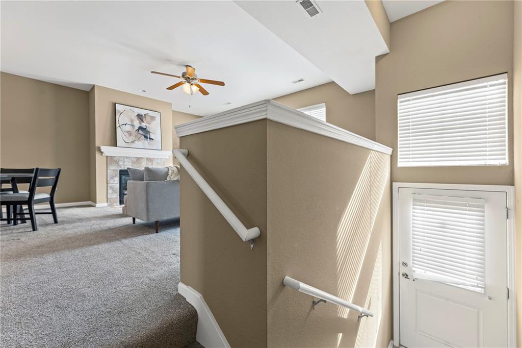 5245 Overland Drive Unit: A16