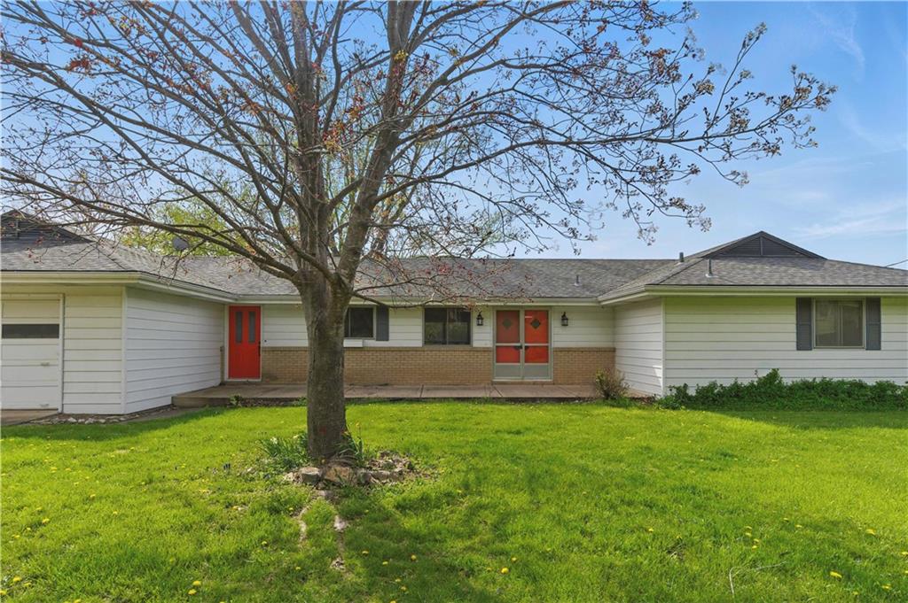 13 P Lake Shore Drive