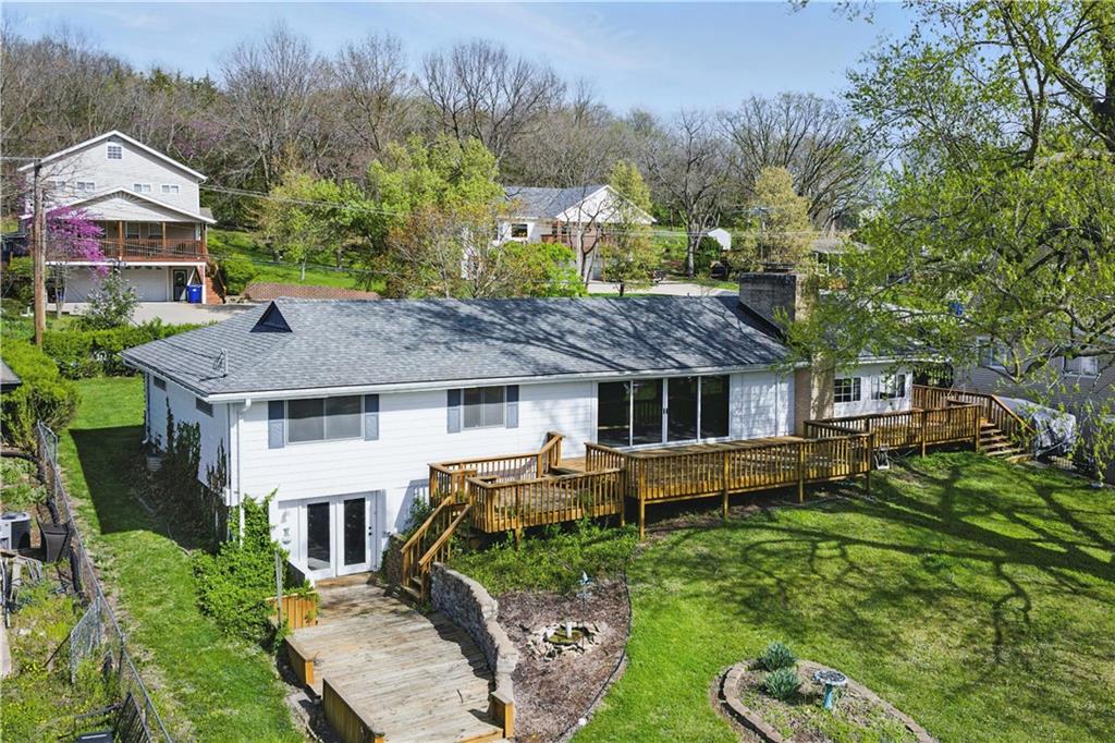 13 P Lake Shore Drive