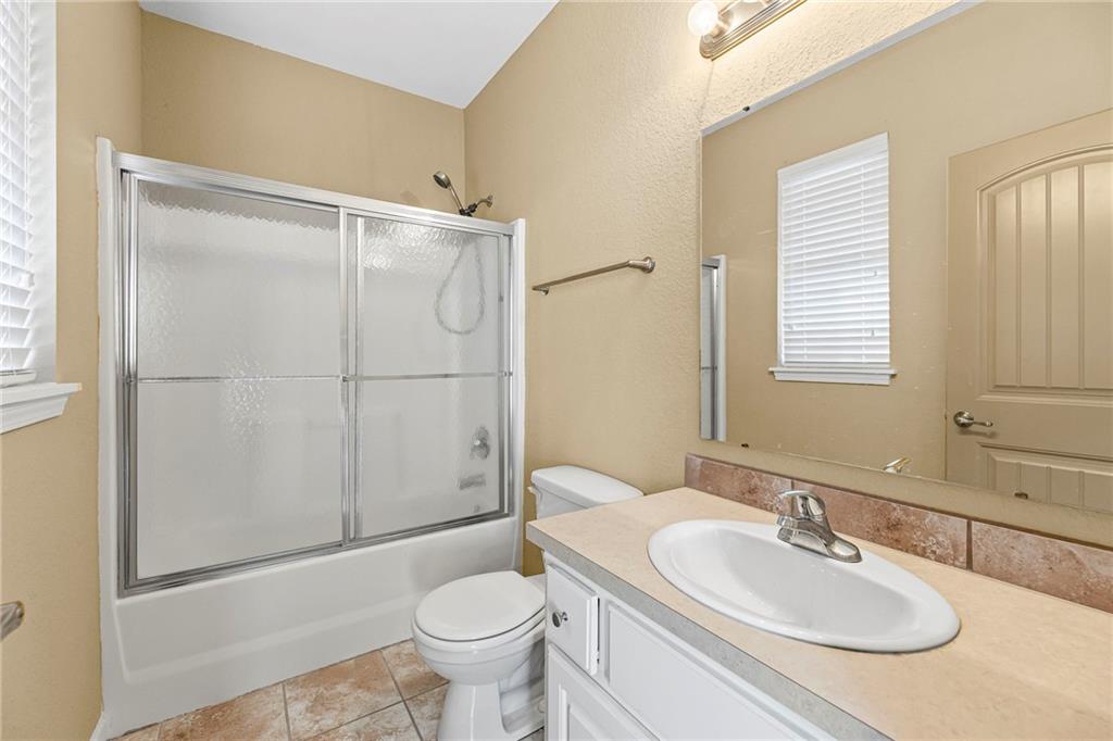 5245 Overland Drive Unit: C12