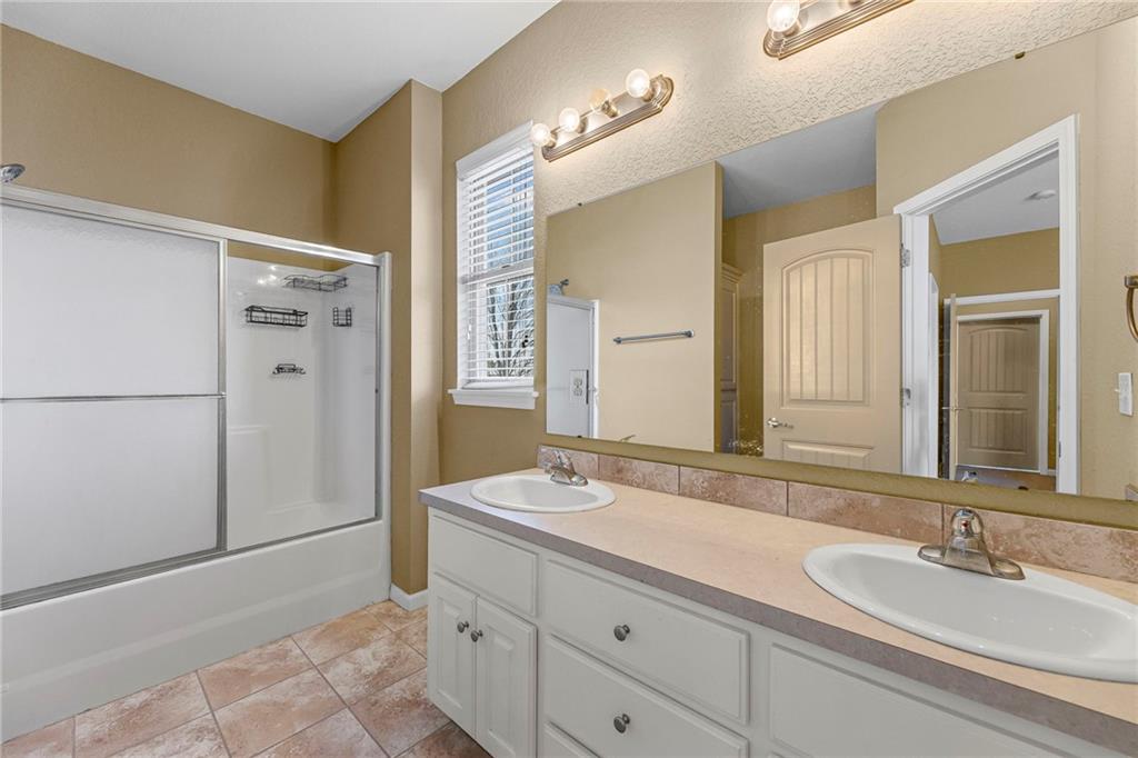 5245 Overland Drive Unit: C12