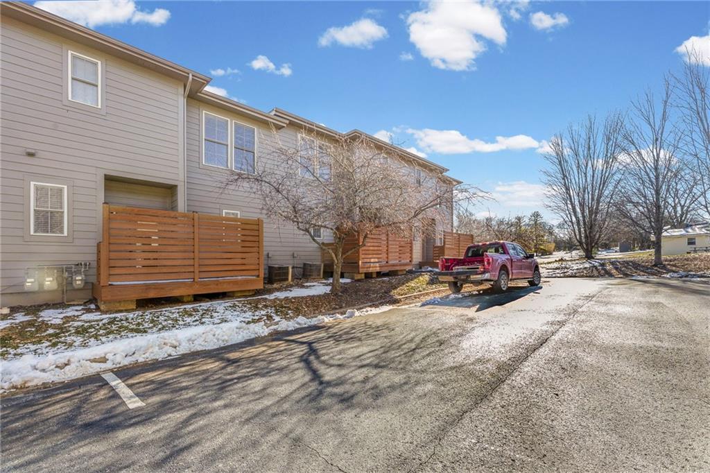 5245 Overland Drive Unit: C12
