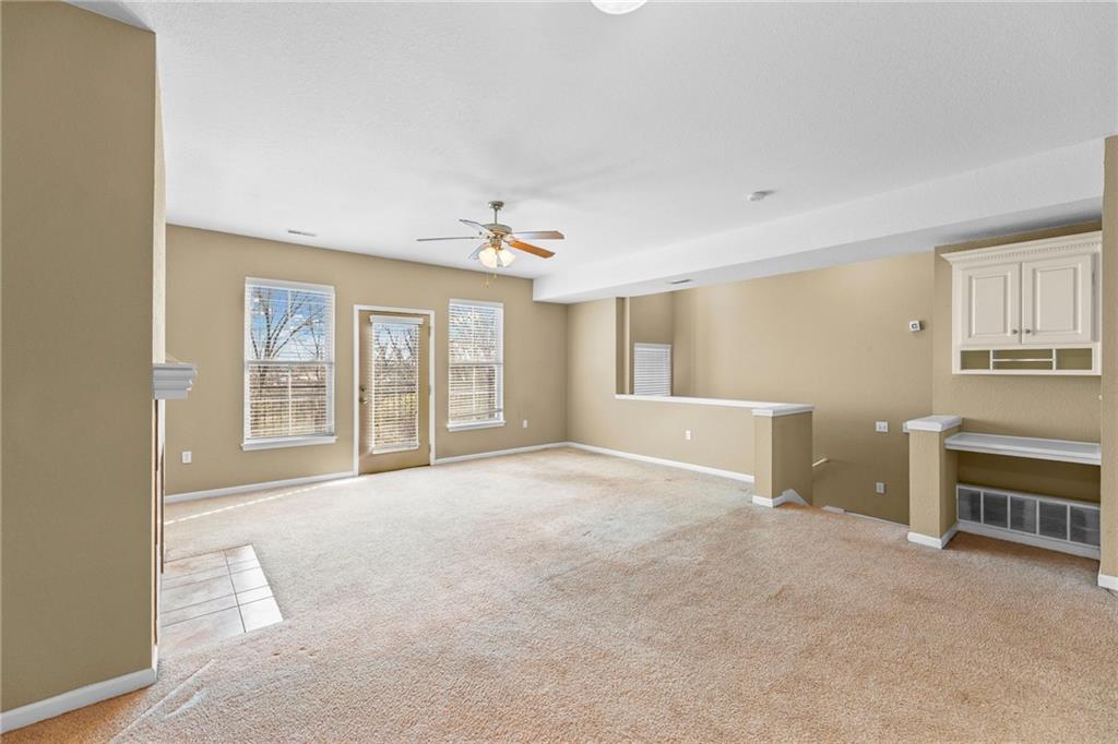 5245 Overland Drive Unit: C12