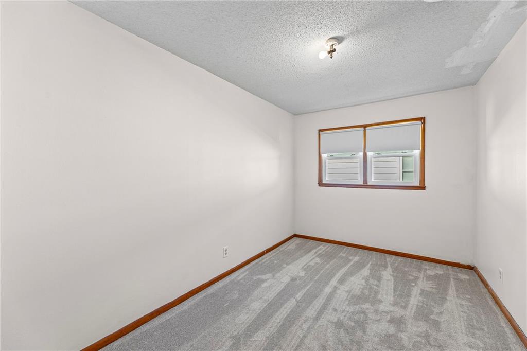 1411 S Willow Street