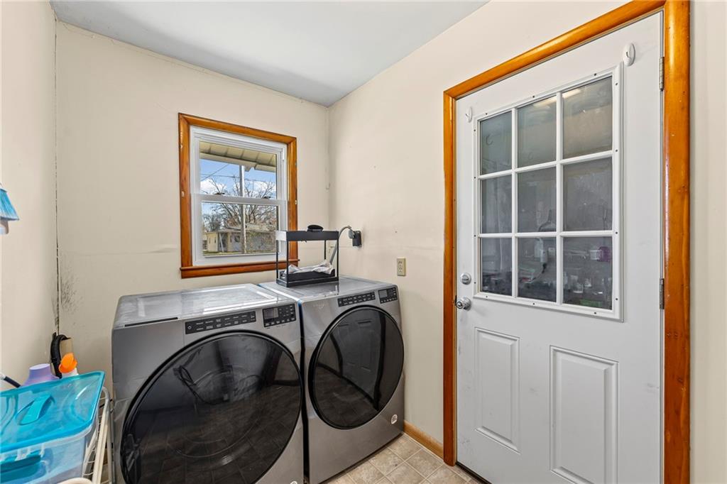 1411 S Willow Street