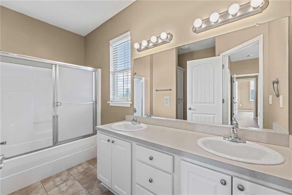 5245 Overland Drive Unit: A15