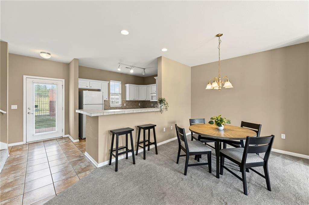 5245 Overland Drive Unit: A15