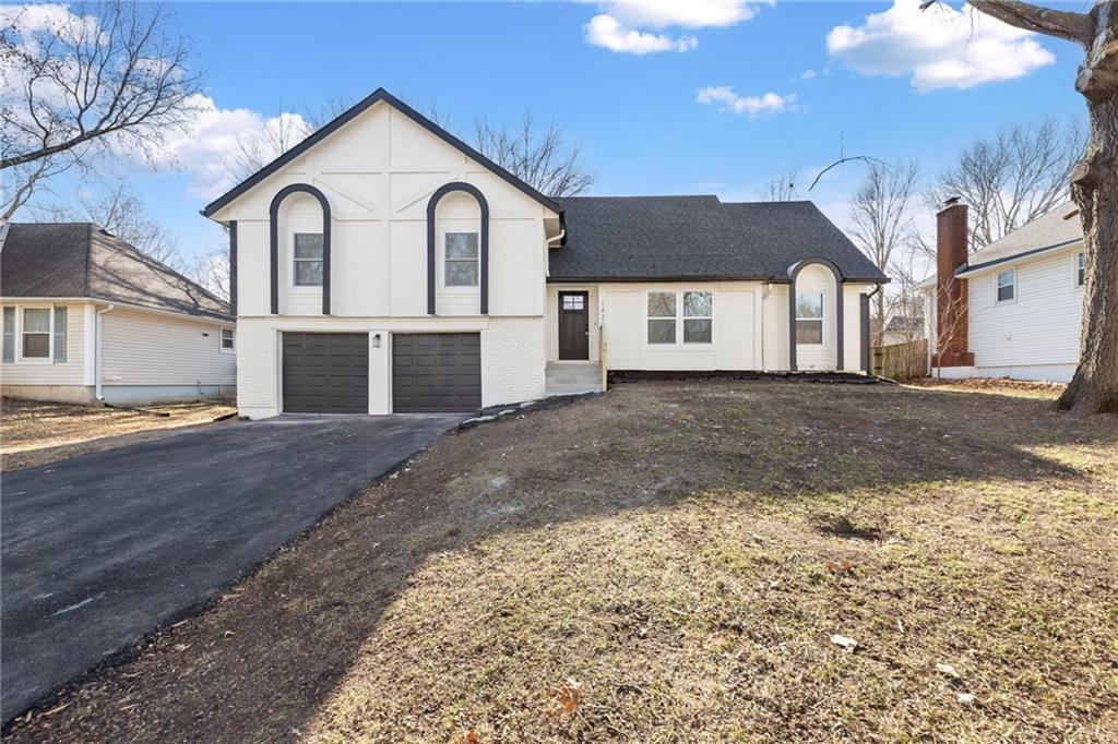 1421 E Stagecoach Drive