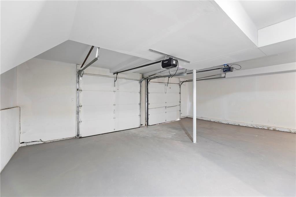 1421 E Stagecoach Drive