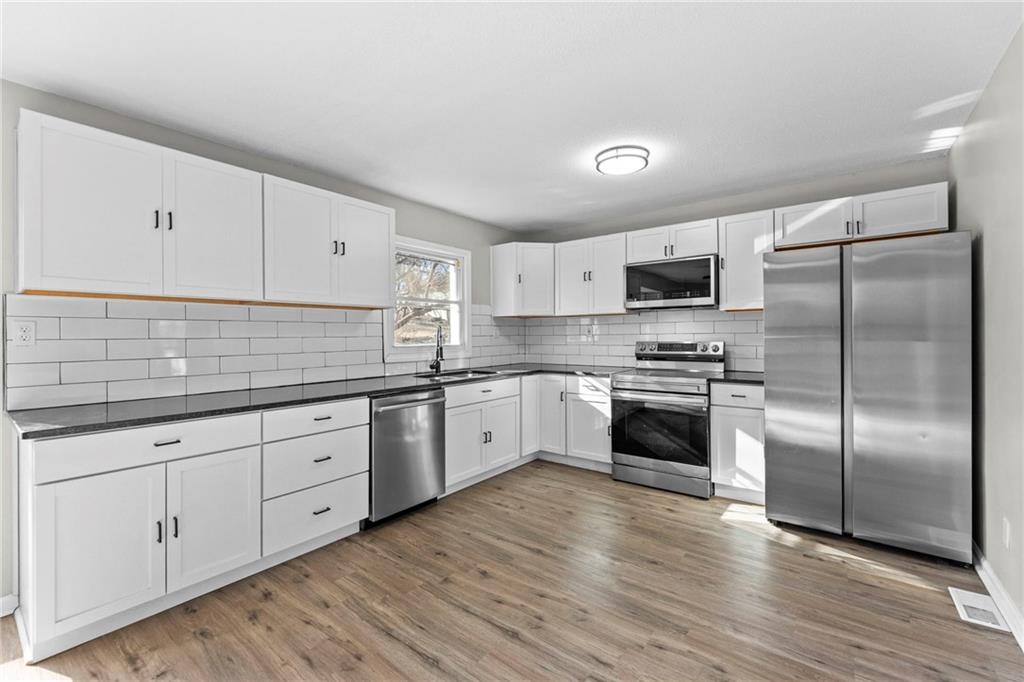 11812 E 56th Terrace