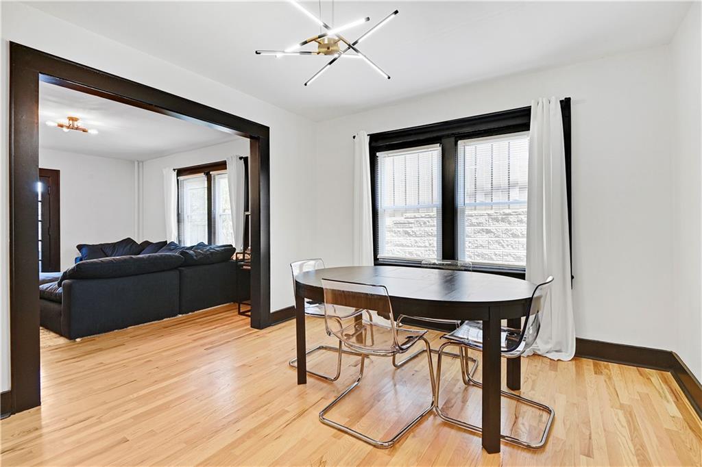 4311 Mercier Street Unit: 1N