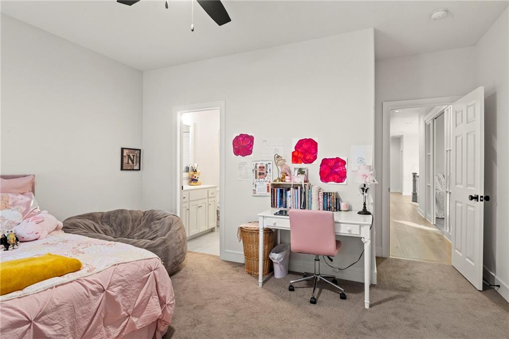 16704 Earnshaw Street