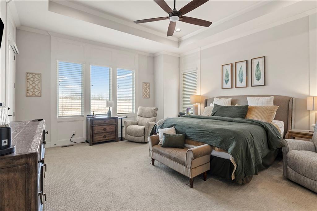 16704 Earnshaw Street