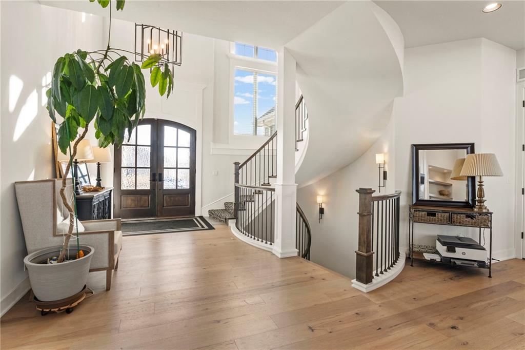 16704 Earnshaw Street