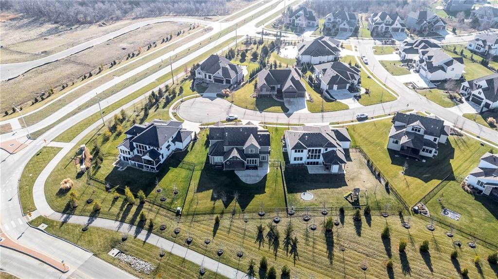 16704 Earnshaw Street