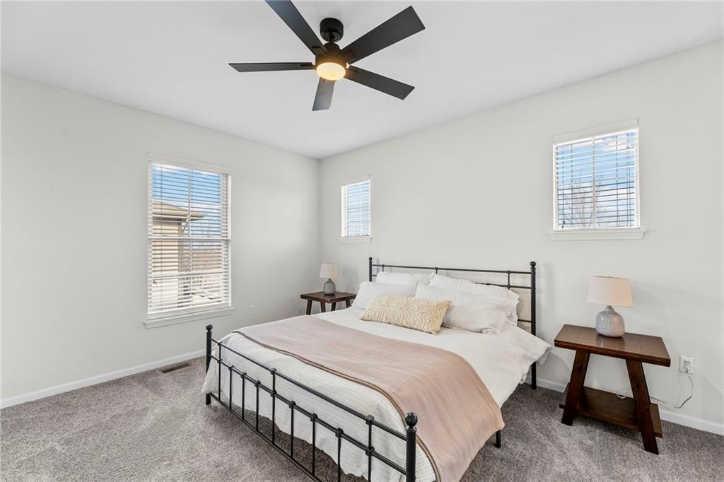 5245 Overland Drive Unit: C7