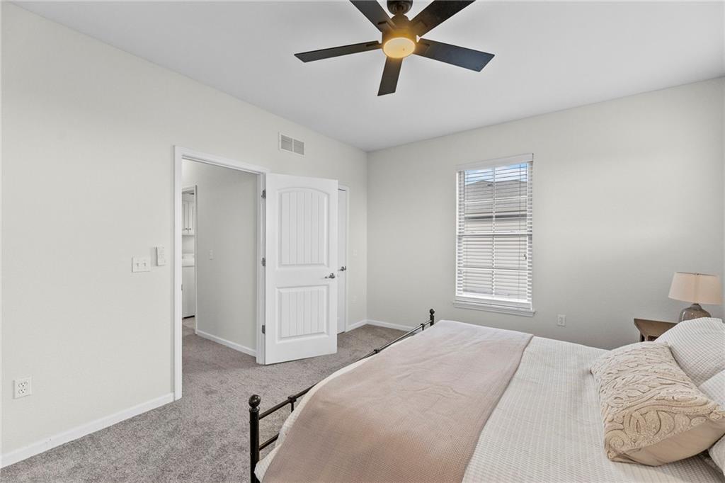 5245 Overland Drive Unit: C7