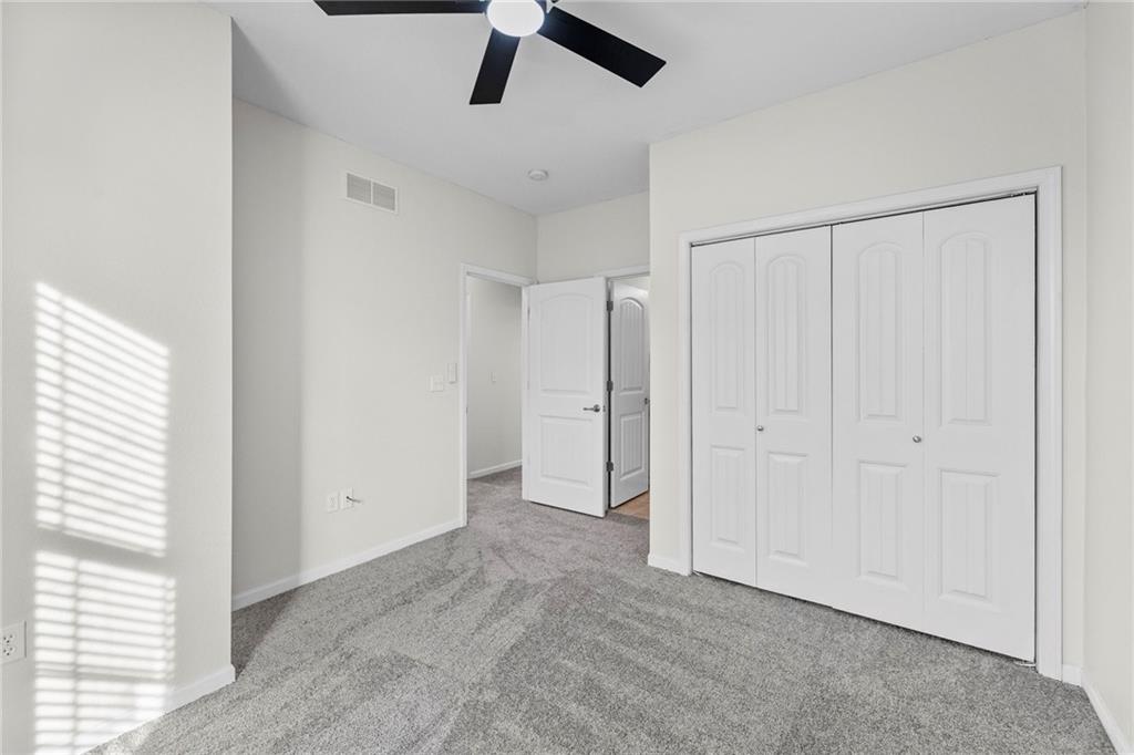 5245 Overland Drive Unit: C7