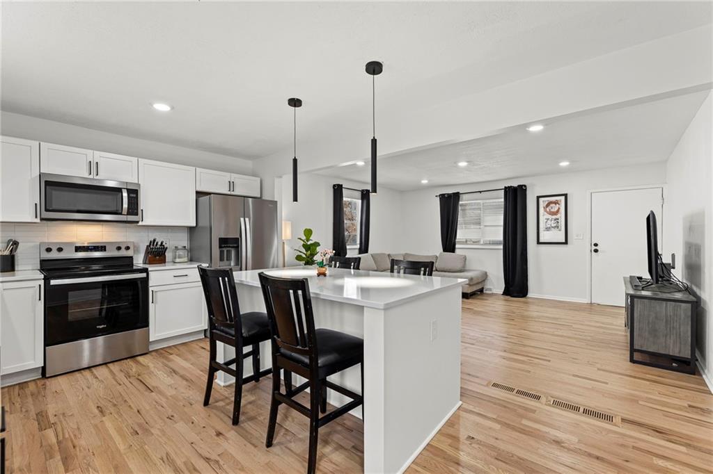 613 N Lincoln Street