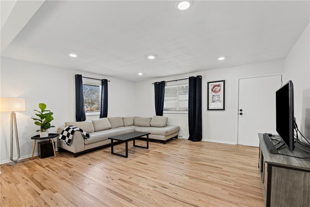 613 N Lincoln Street