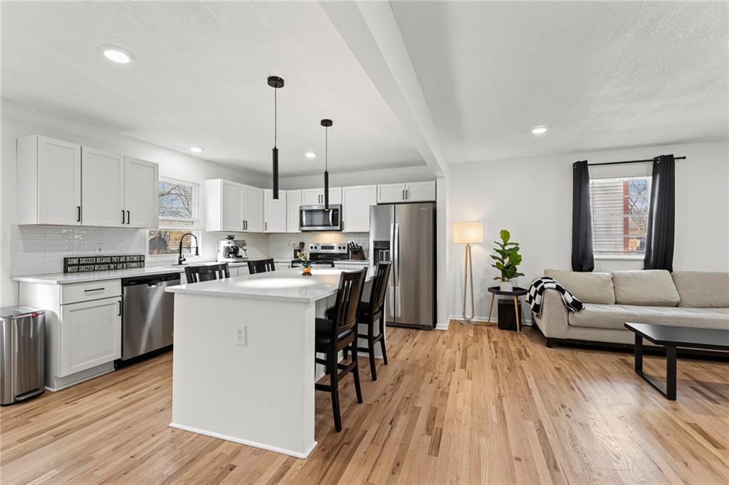 613 N Lincoln Street