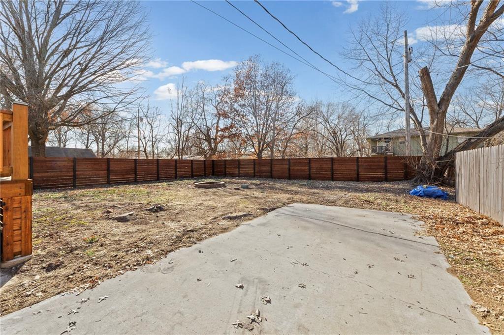 613 N Lincoln Street