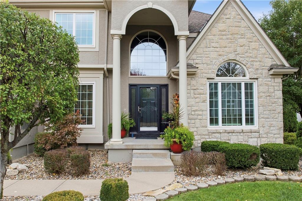 12302 W 139TH Terrace