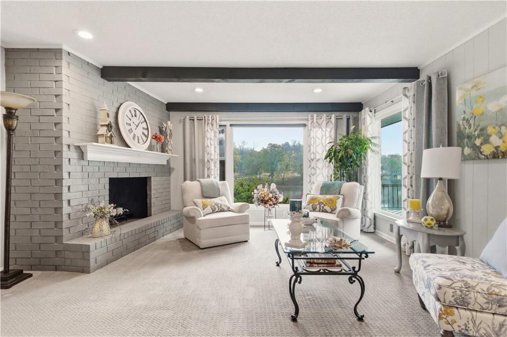 6817 Lakeshore Drive