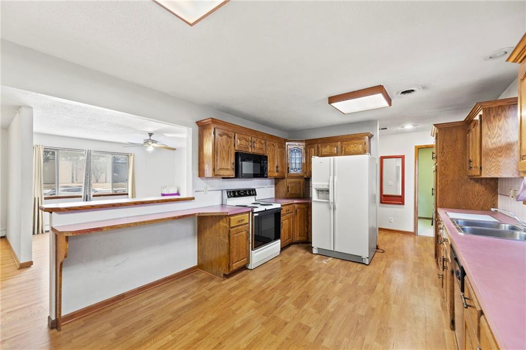 6127, 6129 and lot Pflumm Road