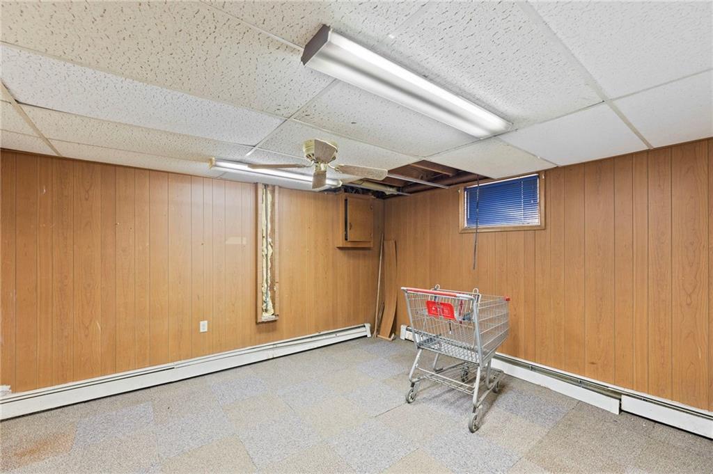 6127, 6129 and lot Pflumm Road