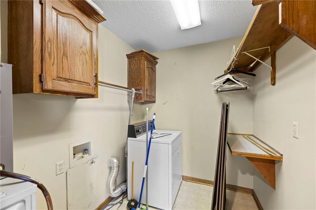 6127, 6129 and lot Pflumm Road