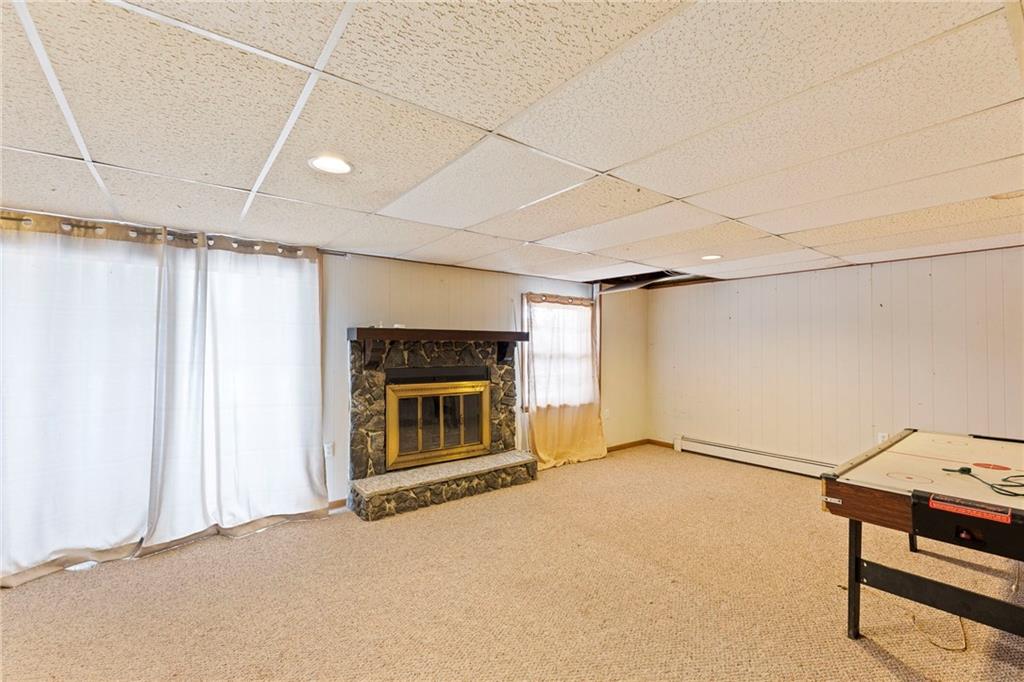 6127, 6129 and lot Pflumm Road