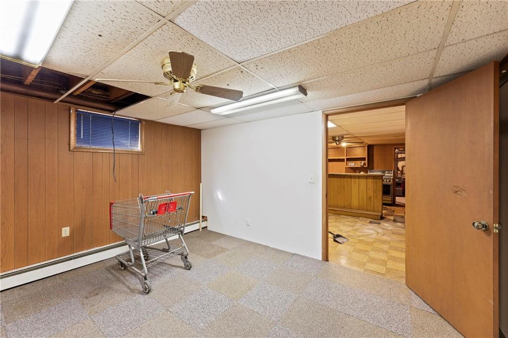 6127, 6129 and lot Pflumm Road