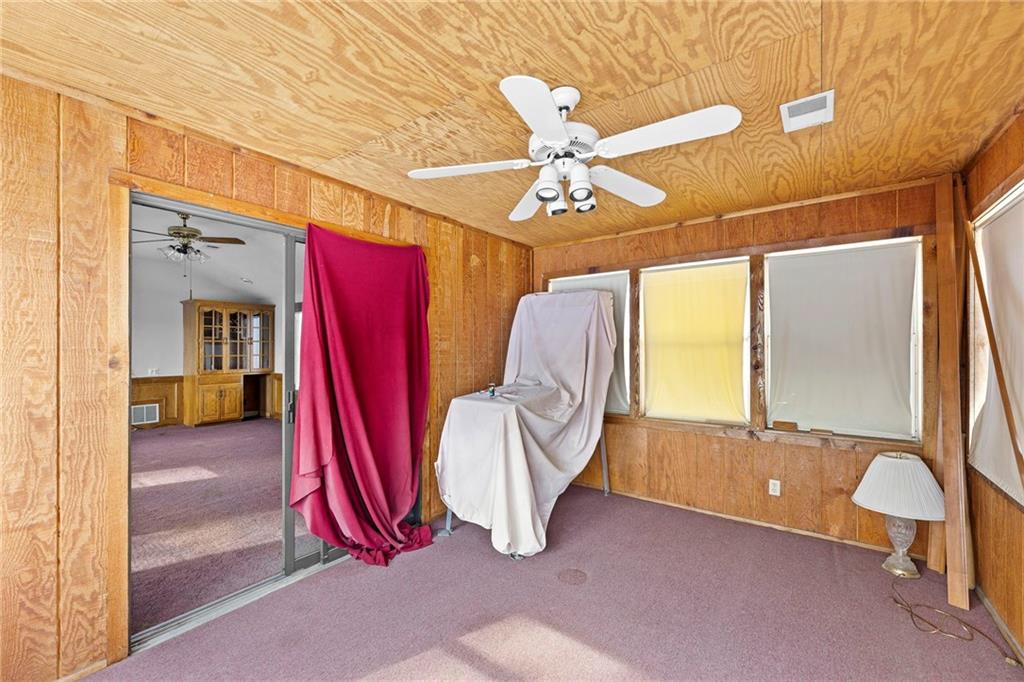 6127, 6129 and lot Pflumm Road