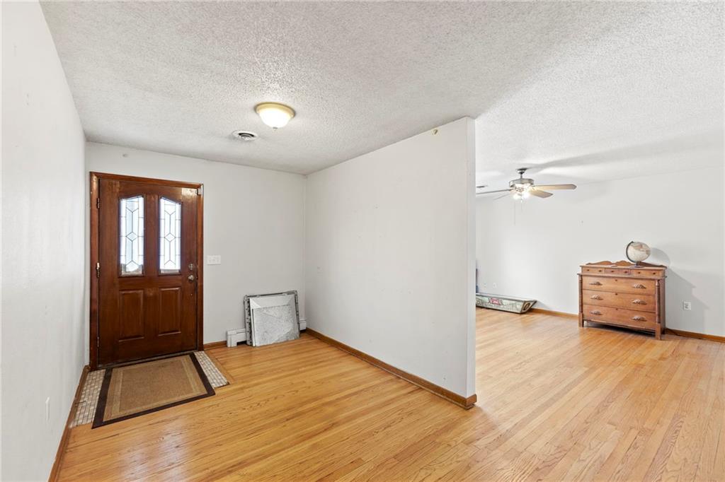 6127, 6129 and lot Pflumm Road