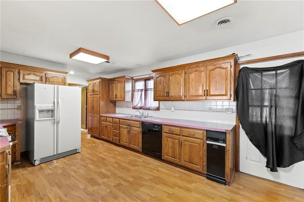 6127, 6129 and lot Pflumm Road