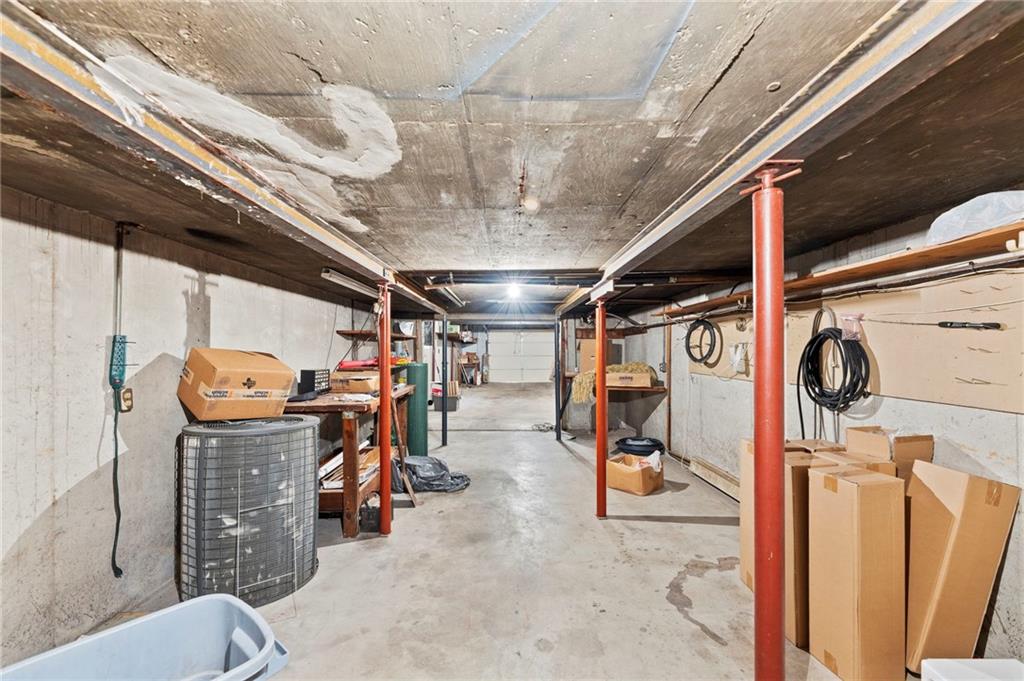 6127, 6129 and lot Pflumm Road