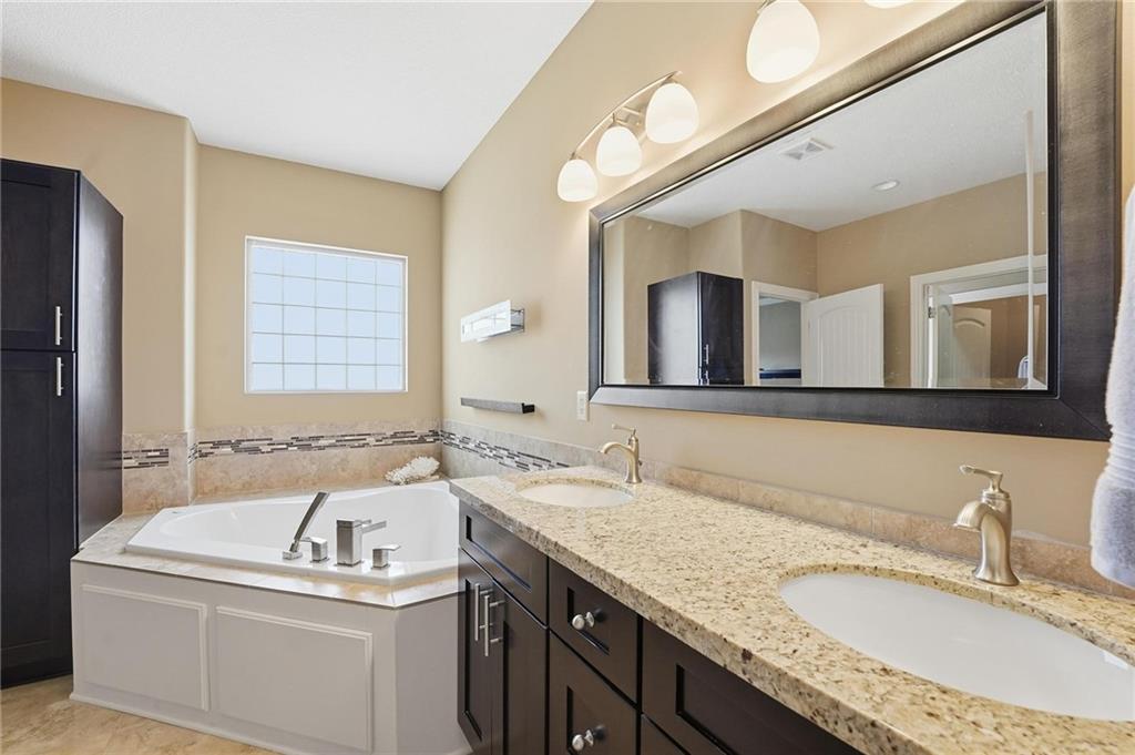 17707 S MILLRIDGE Street