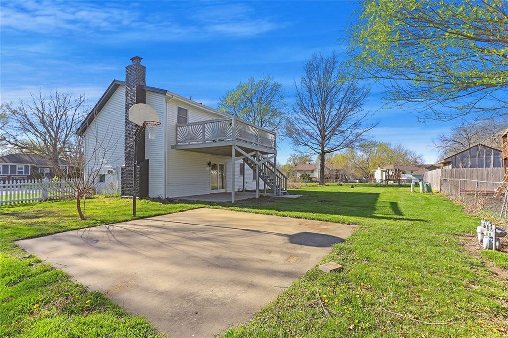 15207 S NAVAHO Drive