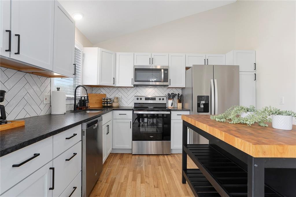 15207 S NAVAHO Drive