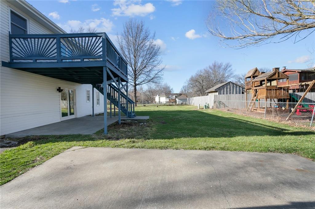 15207 S NAVAHO Drive