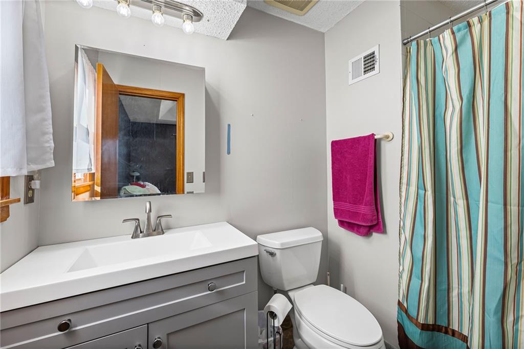 20921 W 52nd Terrace